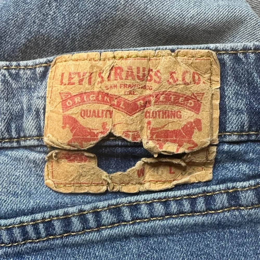 Levi's 502 Jeans Mens 36x32 (35x29) Blue‎ Regular Taper Distressed Stretch Denim